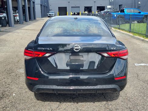 Certified 2020 Nissan Sentra SV w/ SV Premium Package FWD image 5
