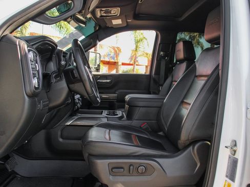 Used 2023 GMC Sierra 2500 AT4 w/ AT4 Preferred Package image 23