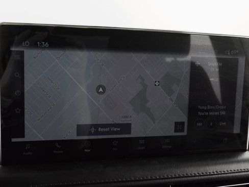 Used 2022 Lincoln Nautilus Reserve w/ Class II Trailer Tow Package image 25