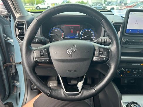 Used 2022 Ford Bronco Sport Outer Banks w/ Tech Package AWD/4WD image 21
