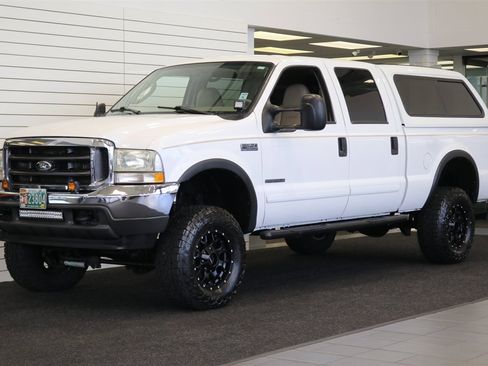 Used 2003 Ford F350 Lariat image 1