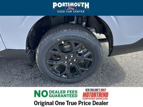 Used 2025 Ford Maverick XLT w/ XLT Luxury Package image 28