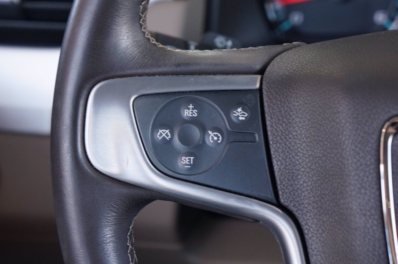 Used 2019 GMC Yukon SLT RWD image 28