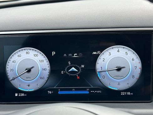 Certified 2024 Hyundai Tucson SEL w/ Convenience Package AWD/4WD image 17