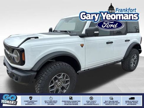 New 2025 Ford Bronco Badlands image 1