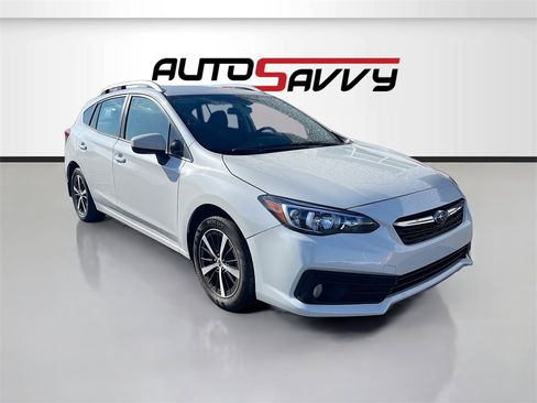 Used 2022 Subaru Impreza Premium image 1