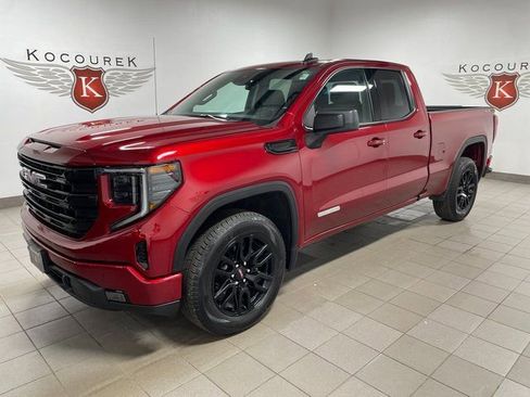 Used 2024 GMC Sierra 1500 Elevation AWD/4WD image 3
