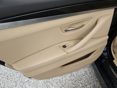 Used 2014 BMW 528i xDrive Sedan AWD/4WD image 28