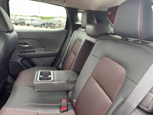 New 2026 Nissan Kicks SR w/ Cold Weather Package image 34