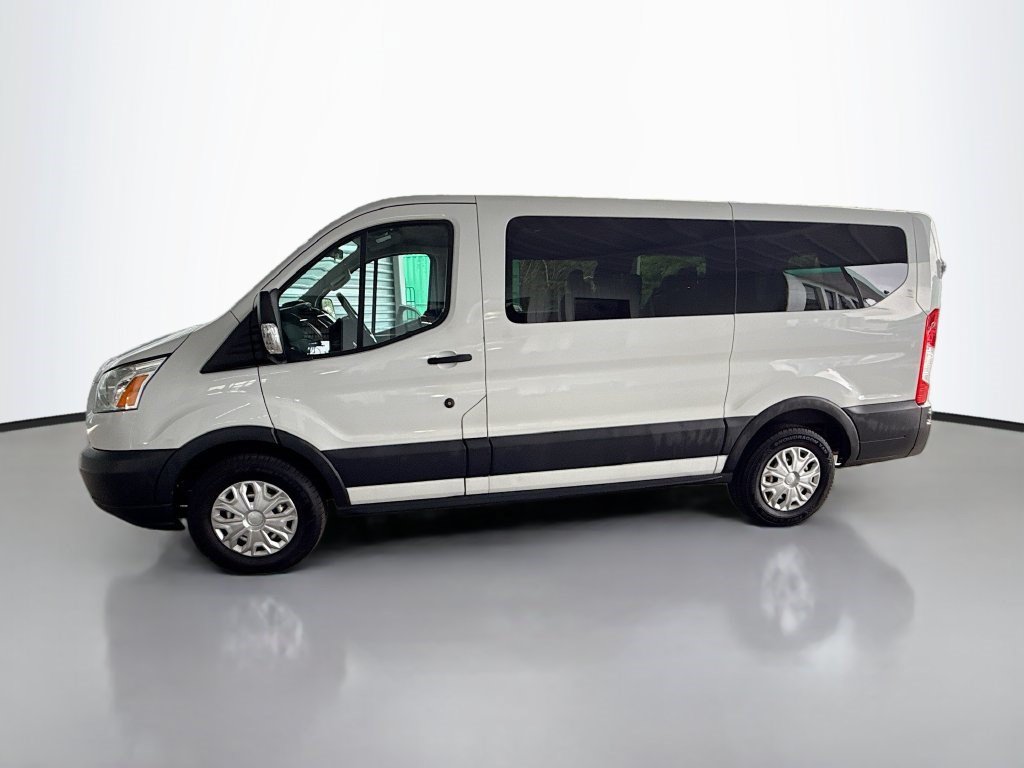 Used 2015 Ford Transit 150 XLT RWD image 6