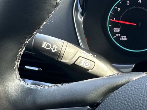 Certified 2023 Chevrolet Traverse RS image 25