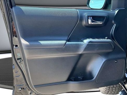 Used 2019 Toyota Tacoma TRD Pro AWD/4WD image 20