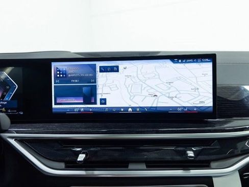 New 2026 BMW X5 xDrive50e image 21