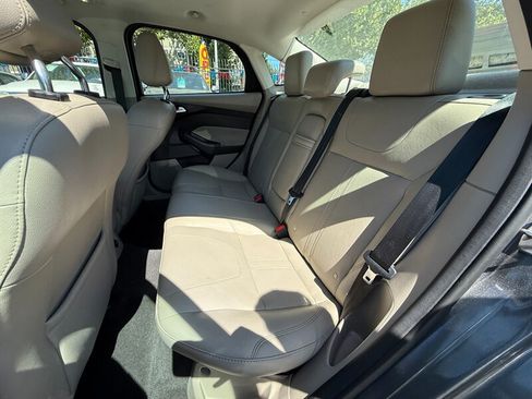 Used 2012 Ford Focus SEL image 22