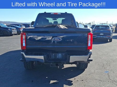 Used 2024 Ford F250 XLT AWD/4WD image 5