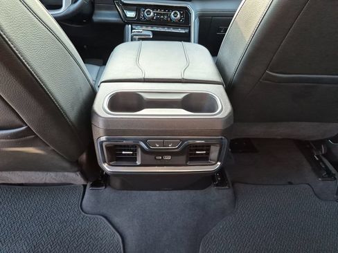 Used 2024 GMC Sierra 1500 Denali AWD/4WD image 34