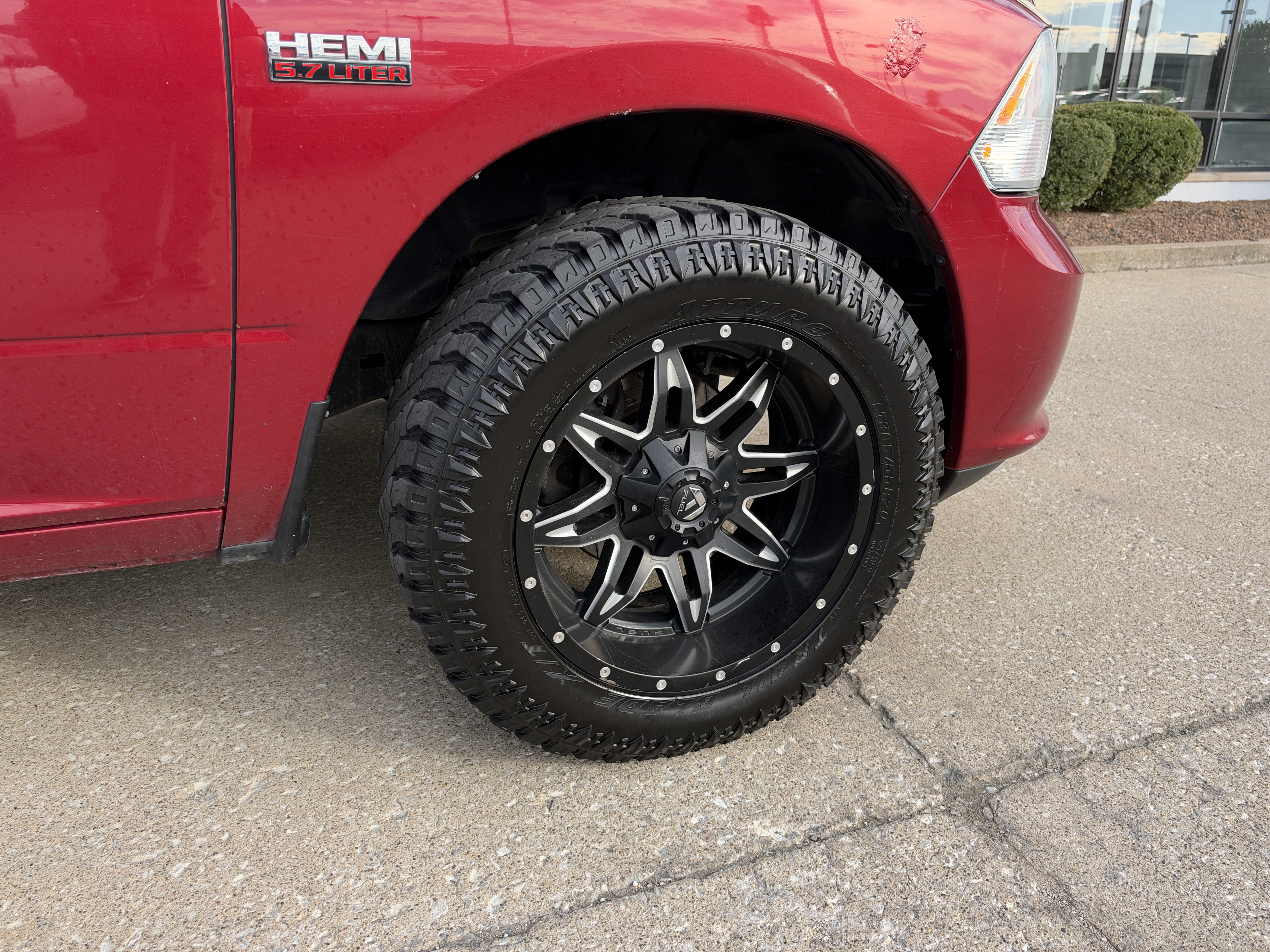 Used 2014 RAM 1500 Express AWD/4WD image 18