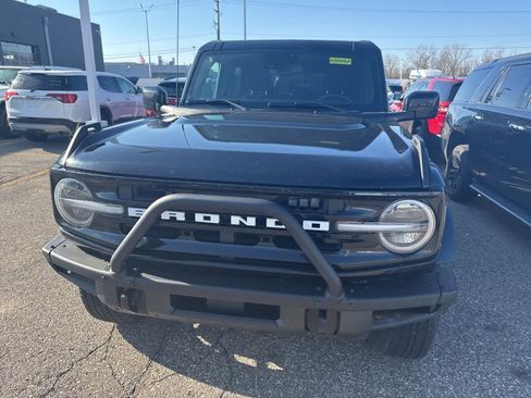 Used 2022 Ford Bronco Outer Banks image 17
