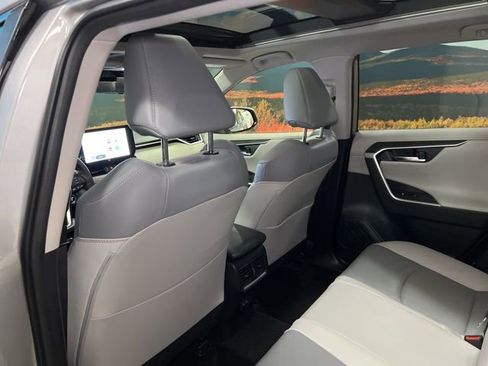Used 2024 Toyota RAV4 Limited w/ Advanced Technology Package image 58