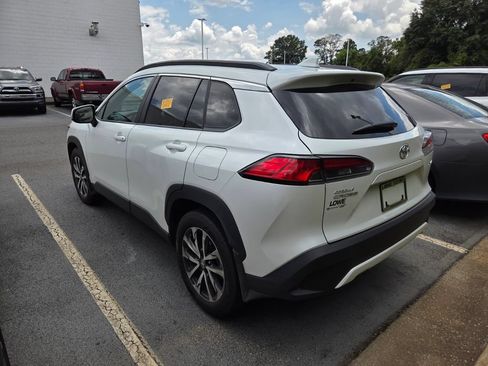 Certified 2023 Toyota Corolla Cross XLE FWD image 7