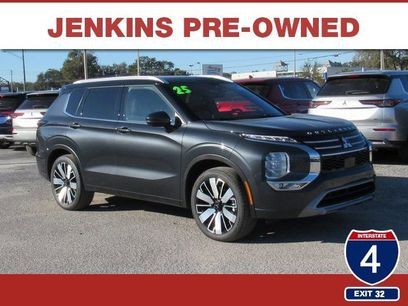 Used 2025 Mitsubishi Outlander SEL