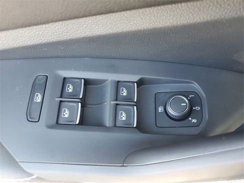 New 2025 Volkswagen Jetta S image 29