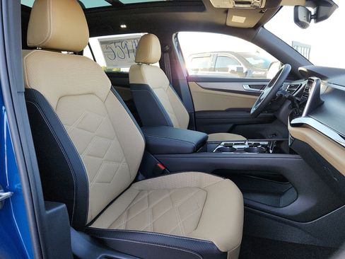 New 2026 Volkswagen Atlas Cross Sport SE image 15