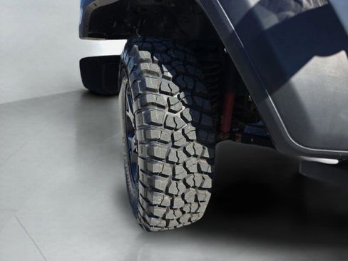 Used 2022 Jeep Wrangler Sport image 32