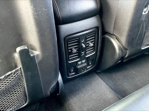 Used 2023 Dodge Durango R/T image 33