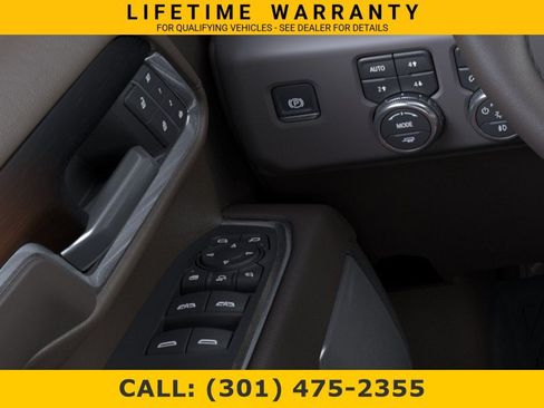 New 2026 GMC Sierra 3500 Denali w/ Denali Reserve Package AWD/4WD image 22