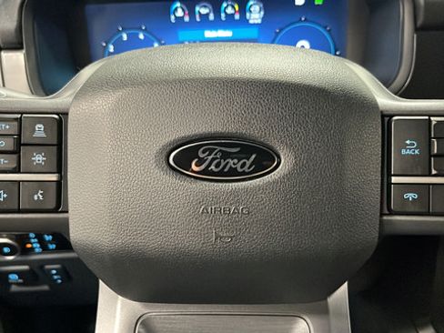 Used 2024 Ford F150 Lariat AWD/4WD image 15