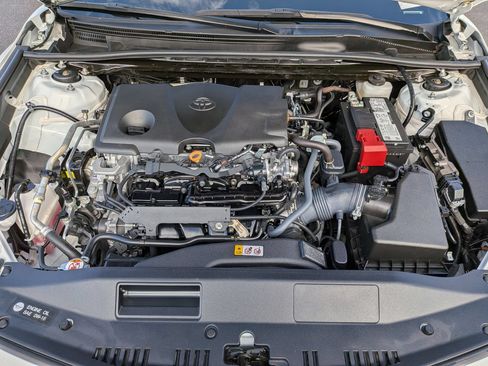 Used 2024 Toyota Camry SE FWD image 37