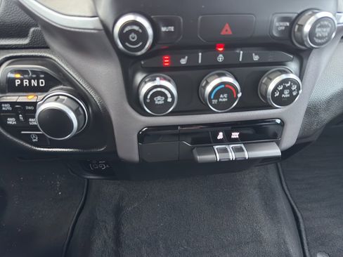 Used 2023 RAM 1500 Big Horn image 20