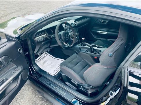 Used 2016 Ford Mustang Shelby GT350R w/ GT350R Equipment Group 920A image 5