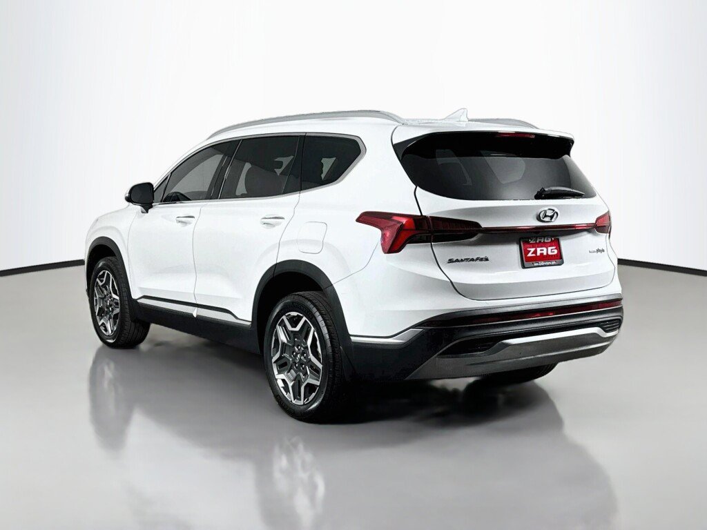 Used 2022 Hyundai Santa Fe SEL Convenience w/ Cargo Package AWD/4WD image 3