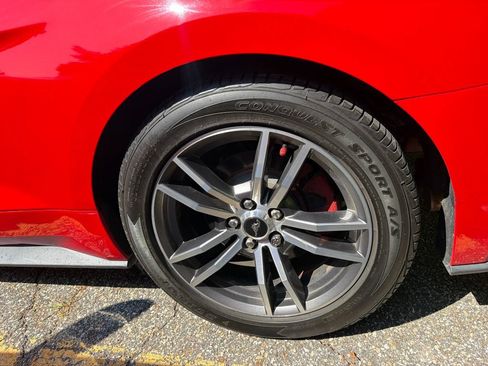 Used 2017 Ford Mustang Premium RWD image 10