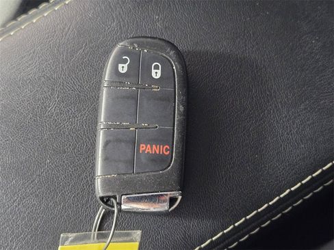 Used 2018 Jeep Compass Latitude image 25