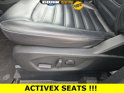 Used 2022 Ford Edge SEL w/ Convenience Package image 5