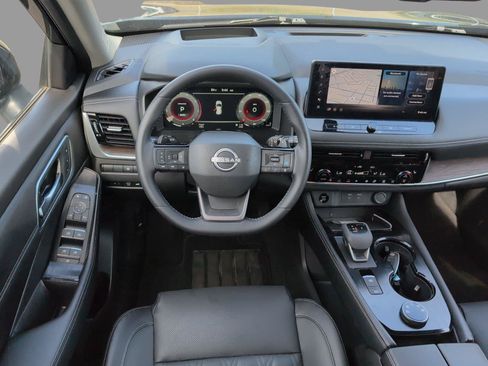 Used 2026 Nissan Rogue Platinum w/ Platinum Premium Package AWD/4WD image 28