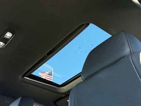 Used 2024 GMC Sierra 2500 AT4 w/ AT4 Premium Plus Package image 7