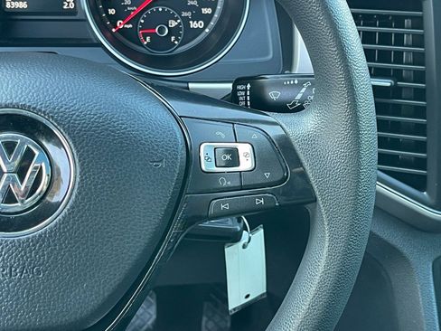 Used 2018 Volkswagen Atlas Launch Edition image 38