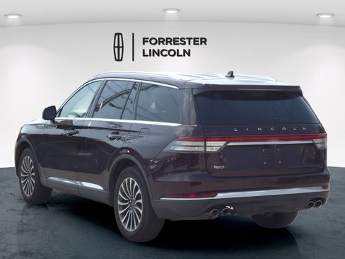 Certified 2023 Lincoln Aviator Reserve w/ Elements Package Plus AWD/4WD image 5