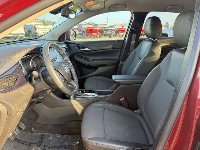 Used 2023 Buick Encore GX Preferred w/ Cold Weather Comfort Package AWD/4WD image 9