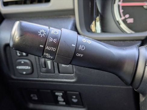 Used 2023 Toyota 4Runner Limited RWD image 7