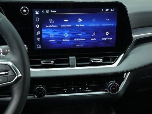 Used 2026 Chevrolet Equinox LT FWD image 15