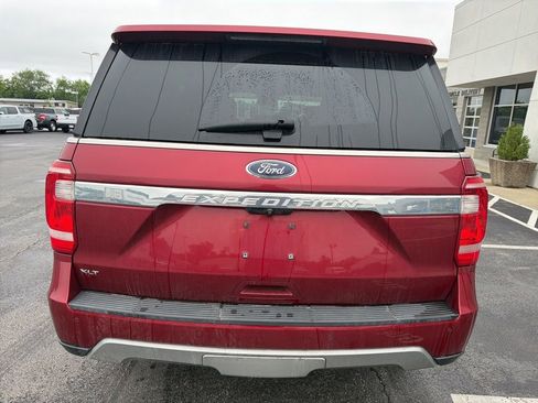 Used 2019 Ford Expedition XLT w/ Equipment Group 202A AWD/4WD image 3