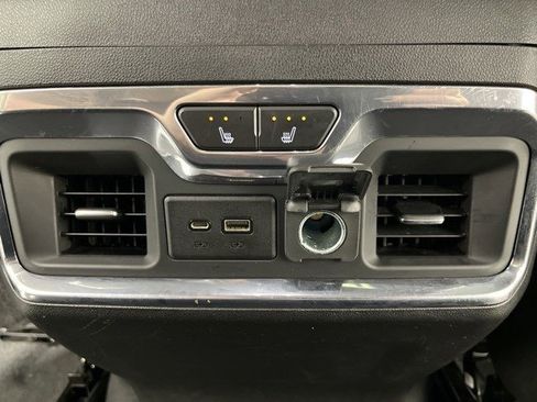 Used 2021 GMC Sierra 1500 Denali w/ Denali Ultimate Package AWD/4WD image 39