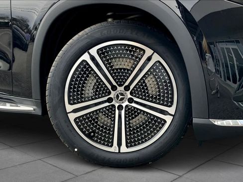 Used 2023 Mercedes-Benz EQS 450+ 4MATIC SUV image 11