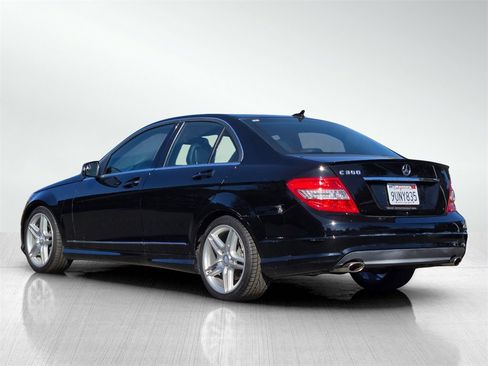 Used 2011 Mercedes-Benz C 350 Sport image 6