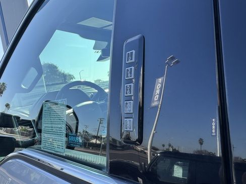 Used 2017 Ford F250 Platinum w/ Platinum Ultimate Package image 23